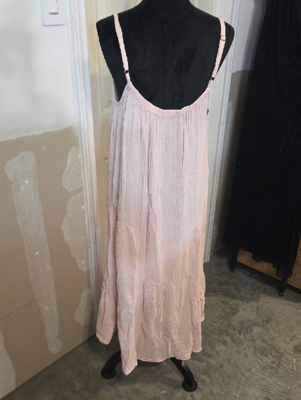 dylan Pale Pink Spaghetti-Strap Maxi Dress Summer Beach Crinkle Flowy Cotton - Picture 7 of 14